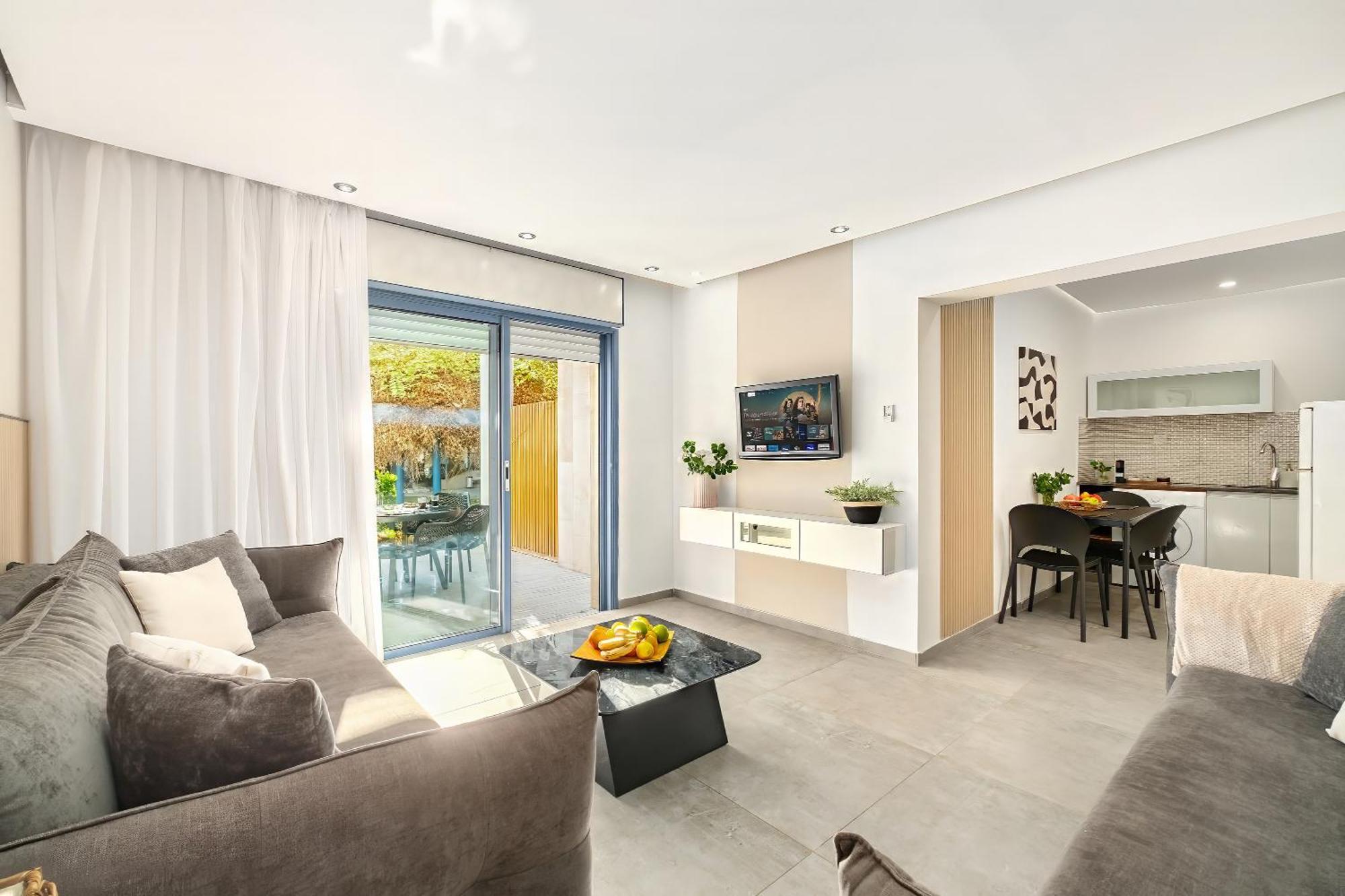 Royal Park Apartments Resort By Sea N Rent Eilat Exteriör bild