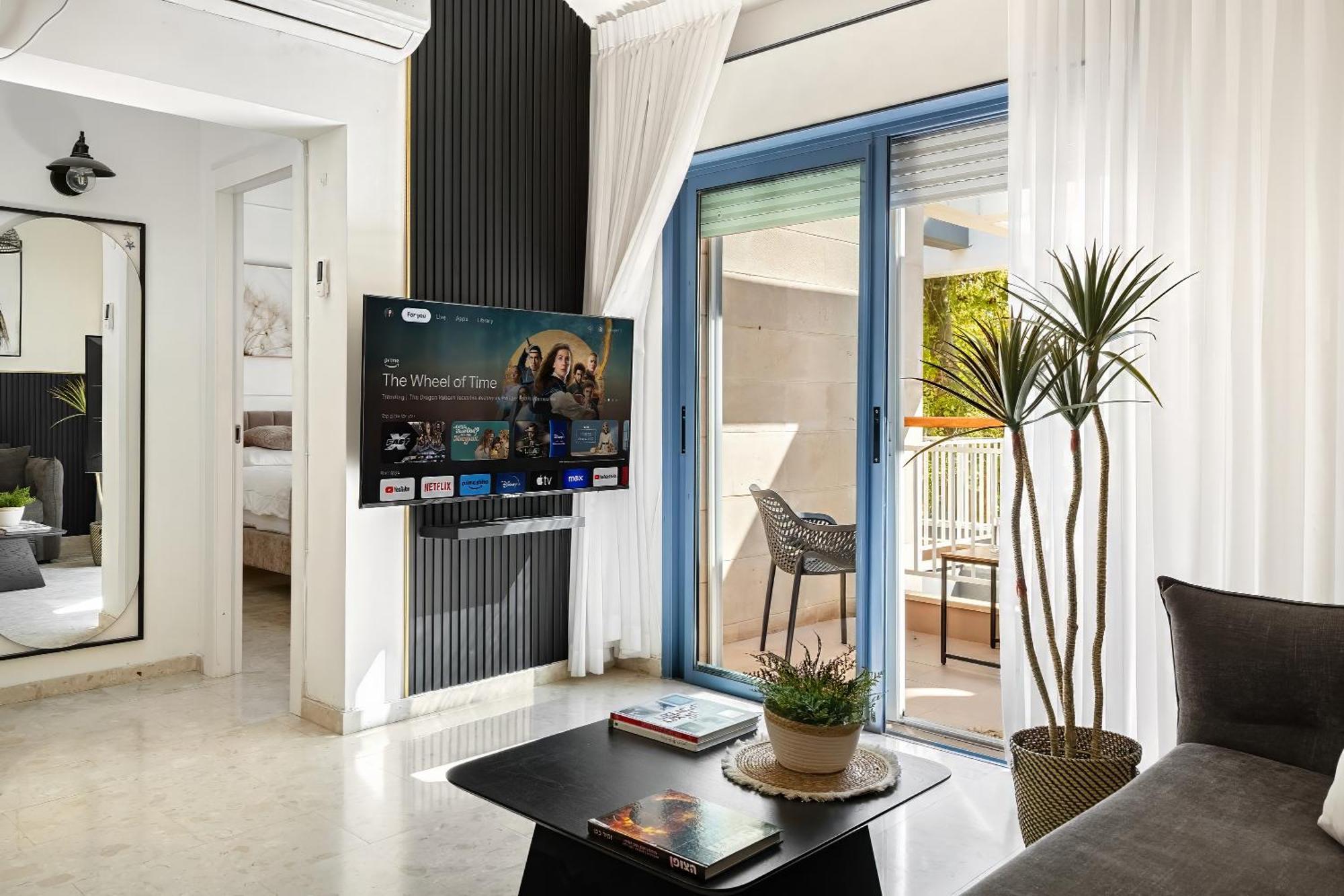 Royal Park Apartments Resort By Sea N Rent Eilat Exteriör bild